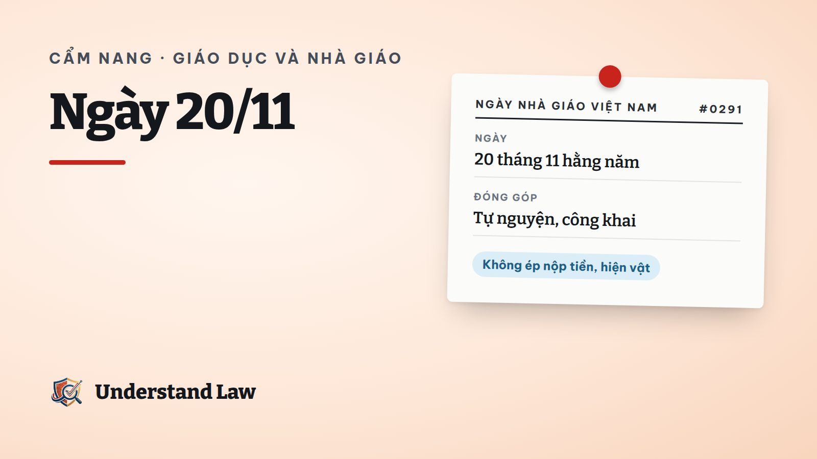 Bó hoa và tấm thiệp cảm ơn đặt trên bàn giáo viên